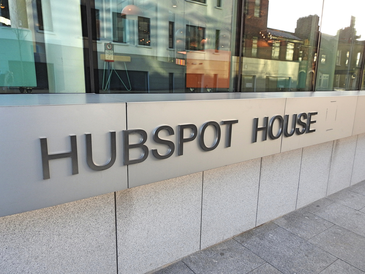 What is Hubspot for email campaign