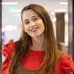 Candelaria Trucco - Head Project Manager at Flowium.