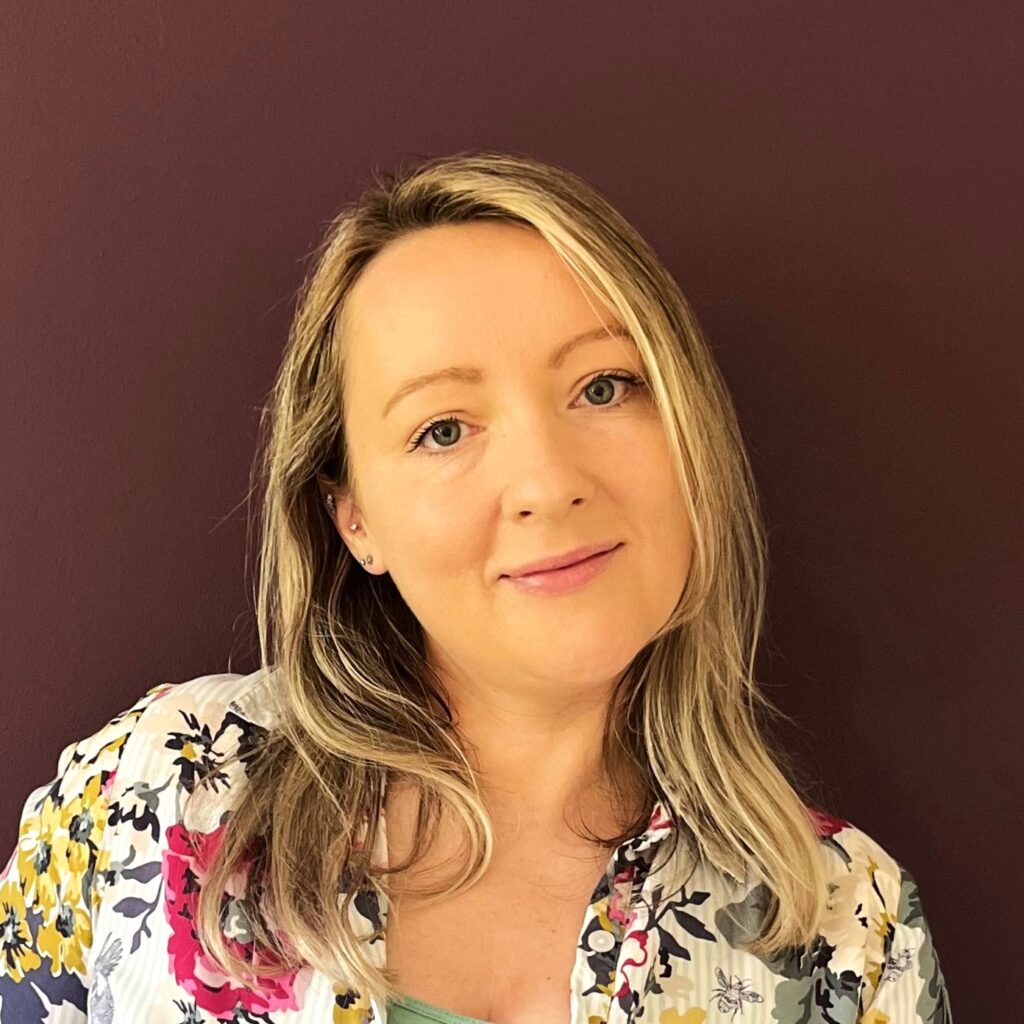 Lucia Denny - strategist at Flowium.